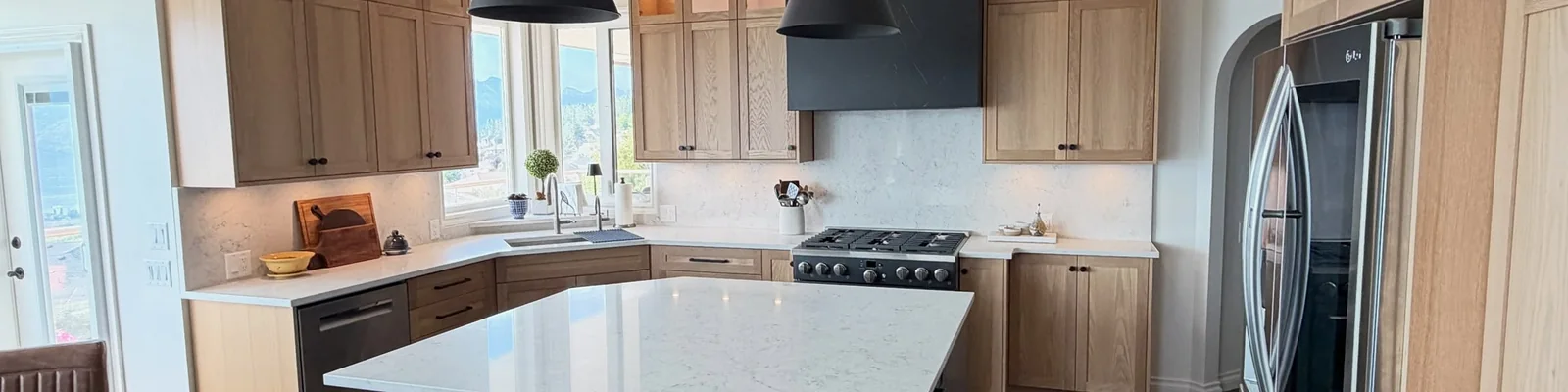 Kelowna oak kitchen renovation by Amend Developments